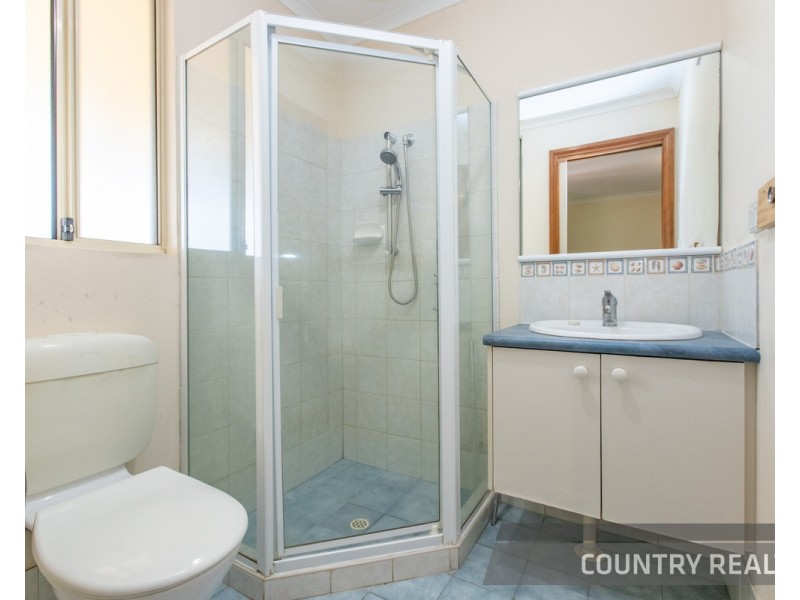 77 Georgiana Street, York WA 6302