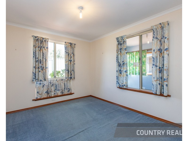 77 Georgiana Street, York WA 6302