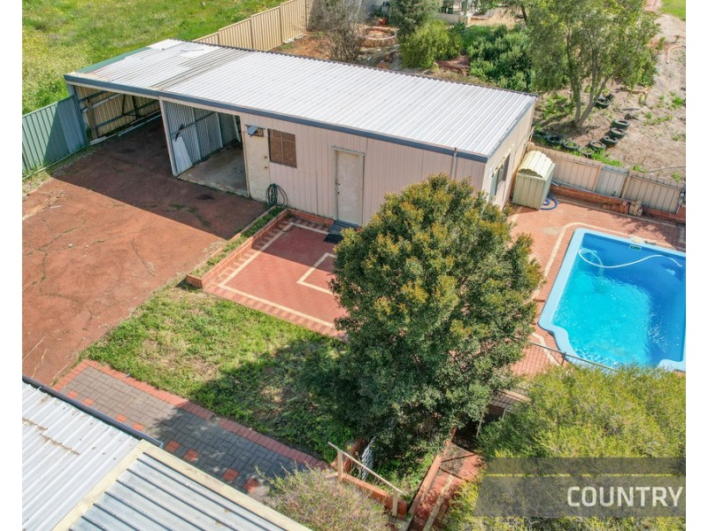 77 Georgiana Street, York WA 6302