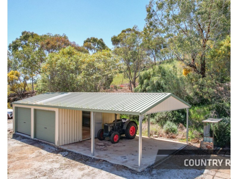 940 Bindi Bindi-Toodyay Road, Coondle, Toodyay WA 6566