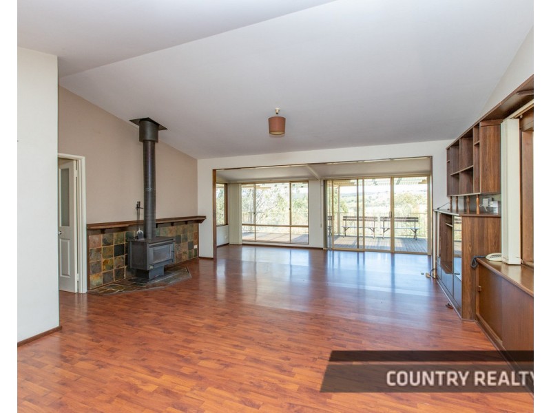 940 Bindi Bindi-Toodyay Road, Coondle, Toodyay WA 6566