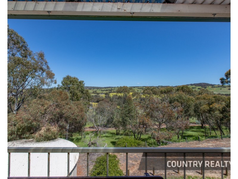 940 Bindi Bindi-Toodyay Road, Coondle, Toodyay WA 6566