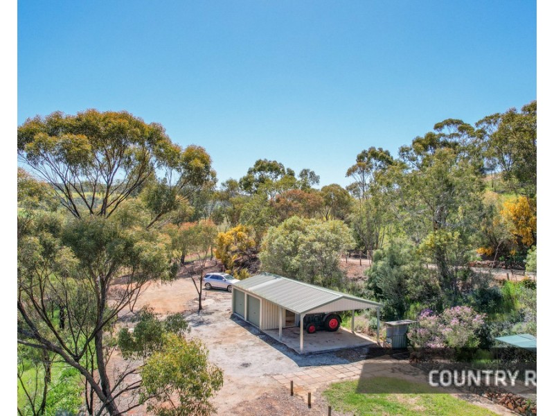 940 Bindi Bindi-Toodyay Road, Coondle, Toodyay WA 6566