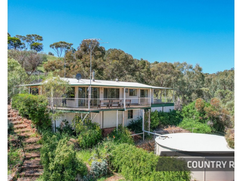 940 Bindi Bindi-Toodyay Road, Coondle, Toodyay WA 6566