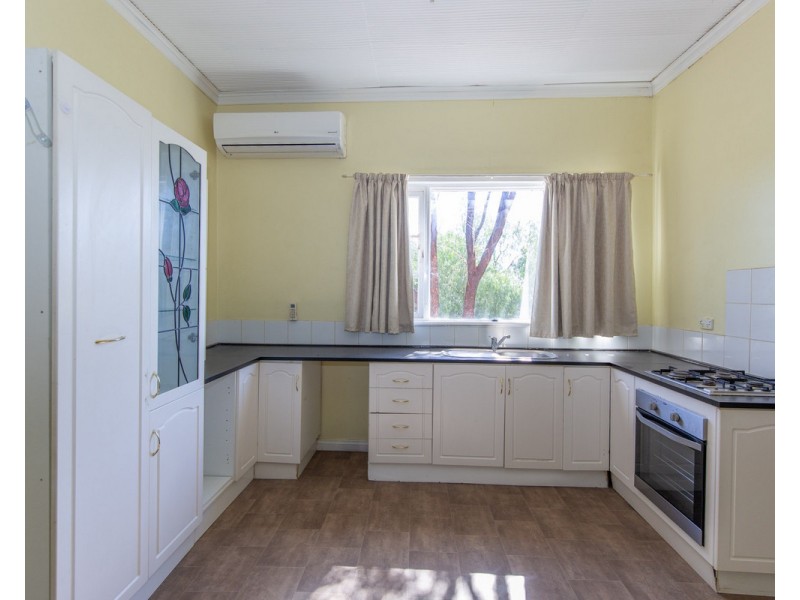 17 Parker Street, Northam WA 6401