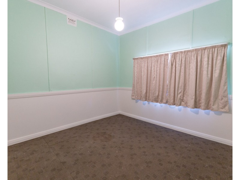 17 Parker Street, Northam WA 6401