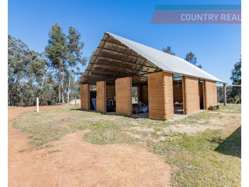 209 Malkup Brook Road, Toodyay WA 6566