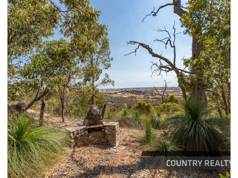 10 Sesselis Road, Toodyay WA 6566