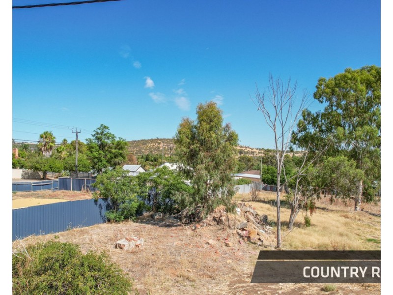 206 Chidlow Street West, Northam WA 6401