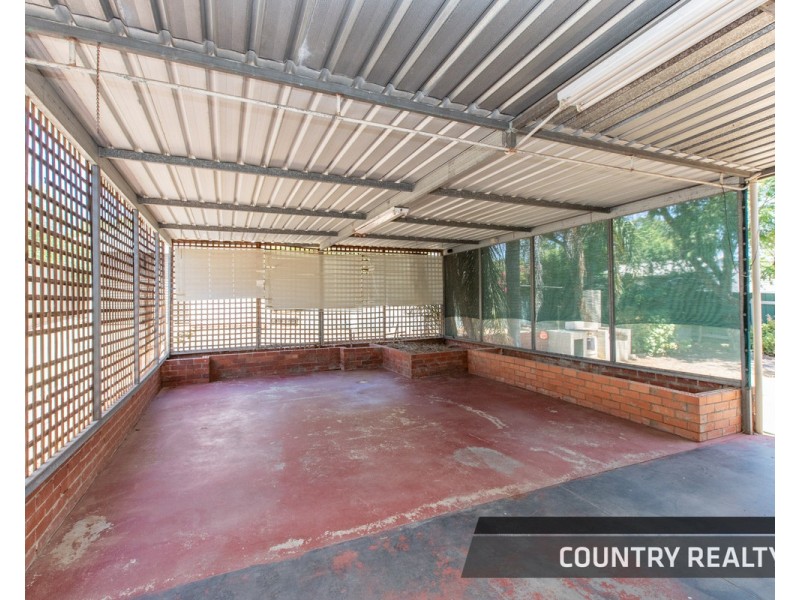 66 Hutt Street, Northam WA 6401