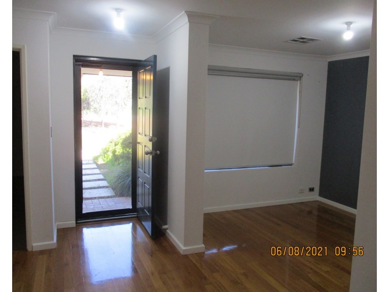 98 Railway Road, Toodyay WA 6566