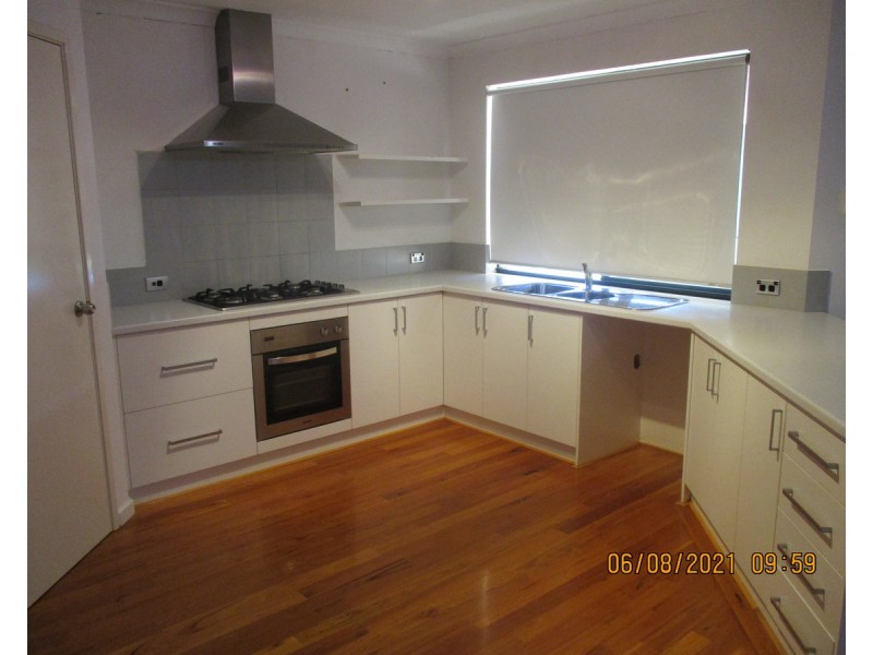 98 Railway Road, Toodyay WA 6566