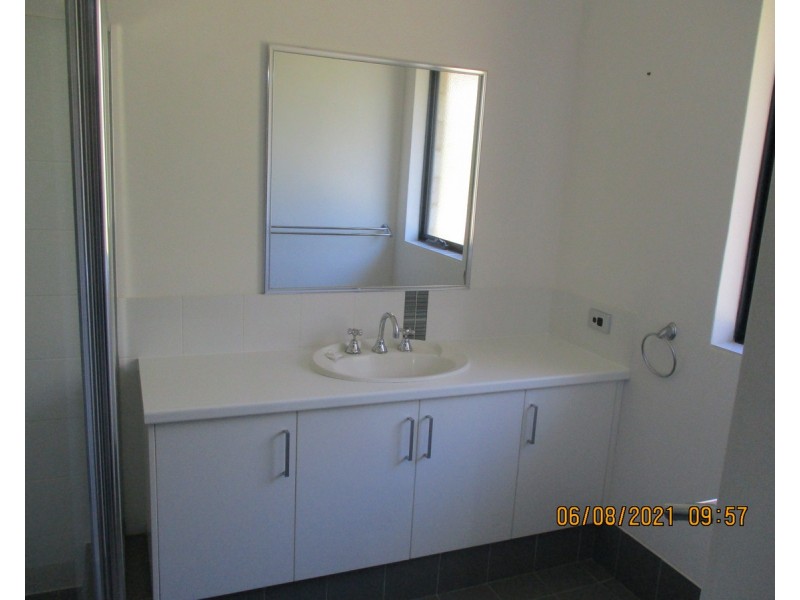 98 Railway Road, Toodyay WA 6566