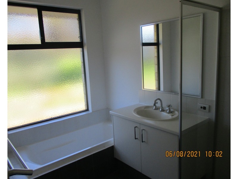 98 Railway Road, Toodyay WA 6566