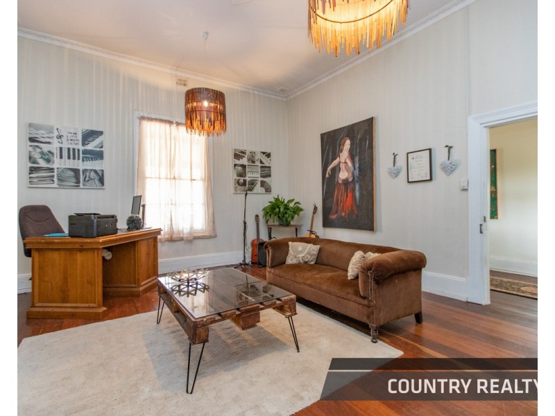 42 Harper Road, Toodyay WA 6566