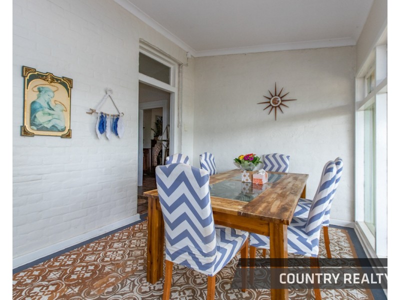 42 Harper Road, Toodyay WA 6566