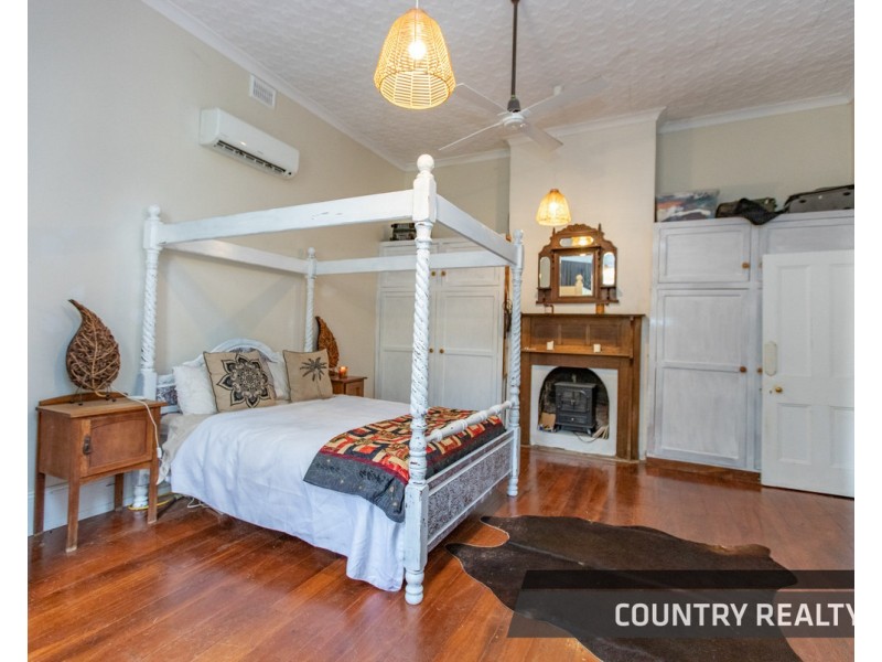 42 Harper Road, Toodyay WA 6566