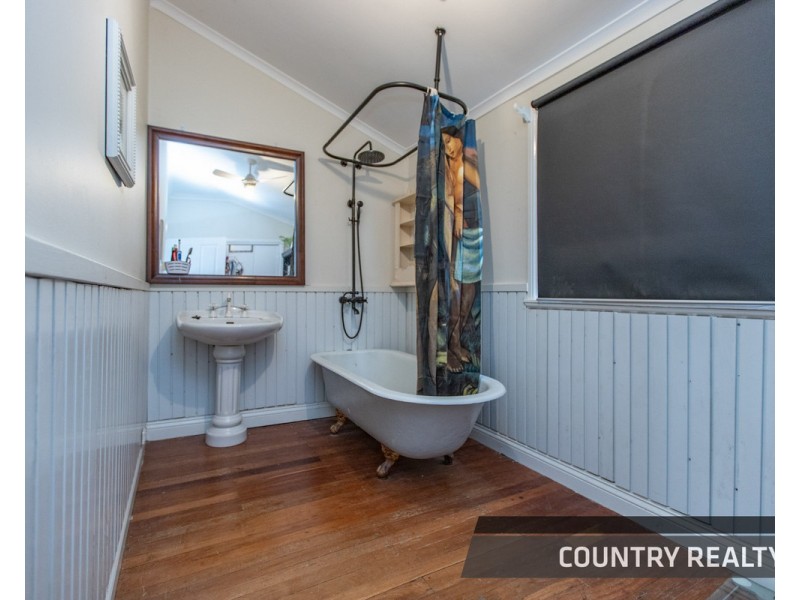 42 Harper Road, Toodyay WA 6566