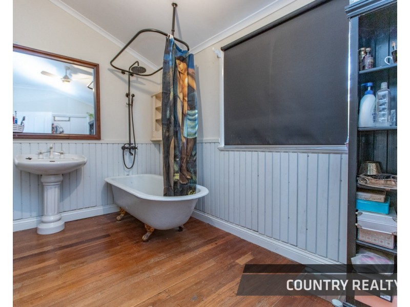 42 Harper Road, Toodyay WA 6566