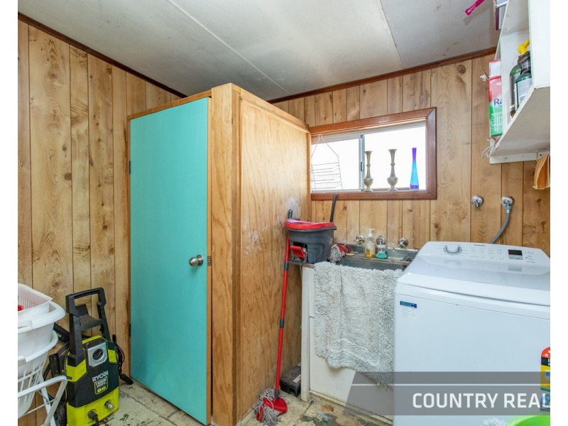 8 Arthur Street, Toodyay WA 6566