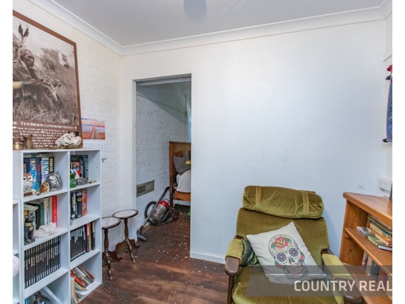 8 Arthur Street, Toodyay WA 6566