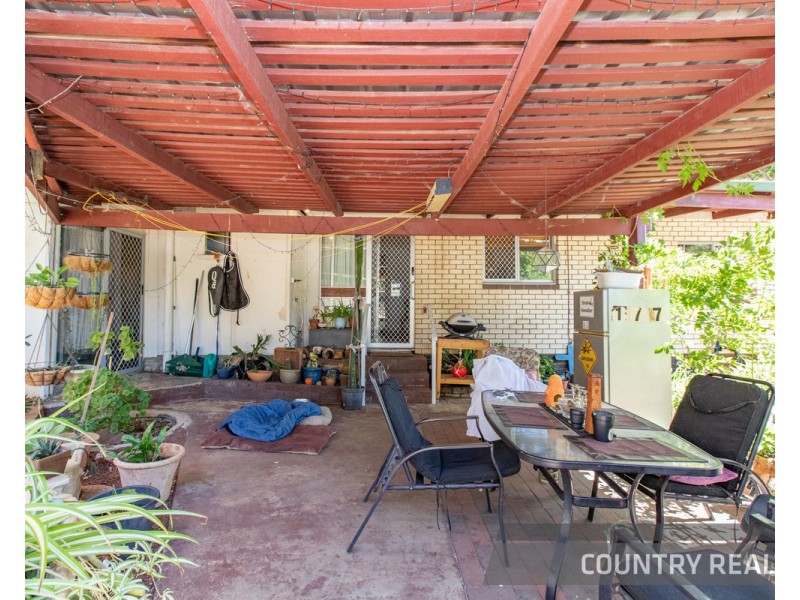 8 Arthur Street, Toodyay WA 6566