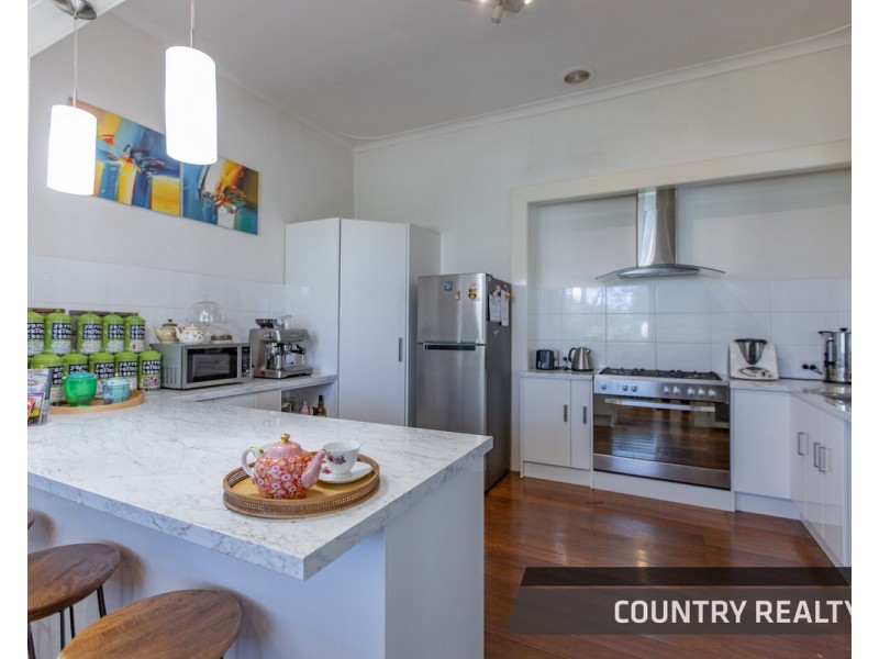 1 Folewood Road, Toodyay WA 6566