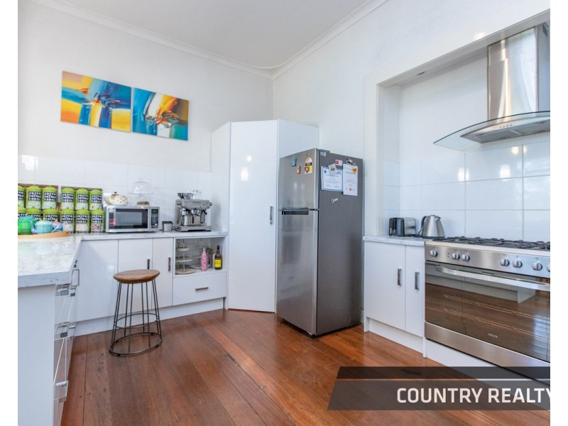 1 Folewood Road, Toodyay WA 6566