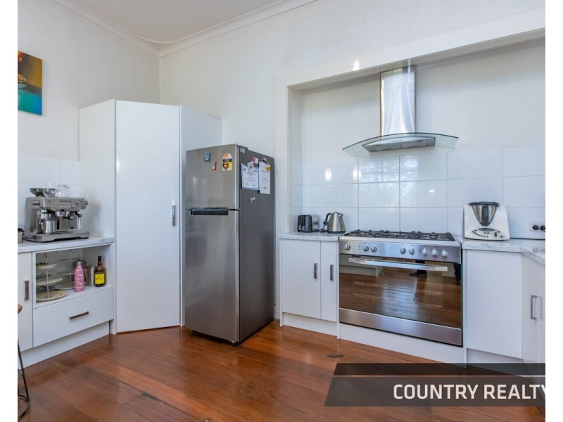 1 Folewood Road, Toodyay WA 6566