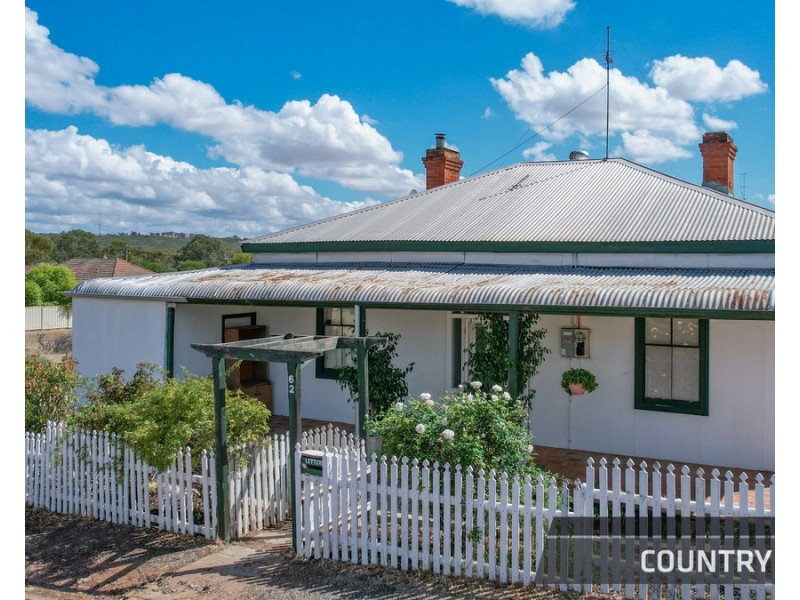 62 Lockyer Avenue, Northam WA 6401