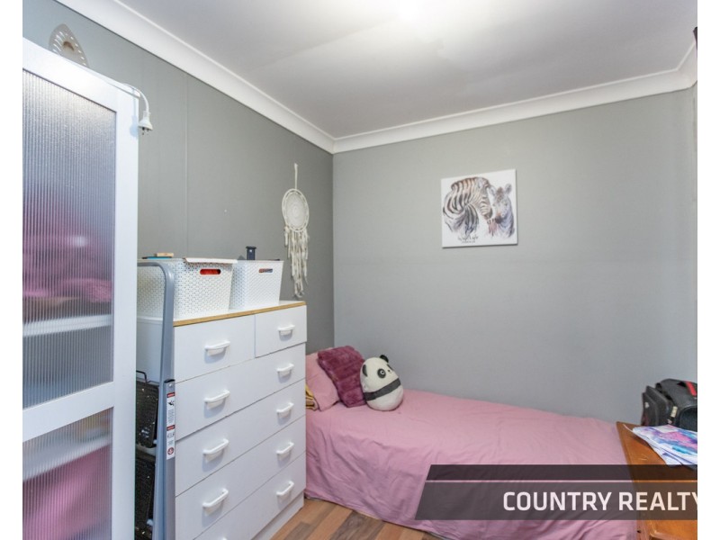 62 Lockyer Avenue, Northam WA 6401