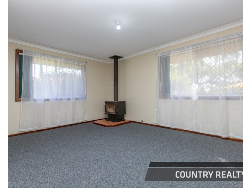 9 Freind Place, Northam WA 6401