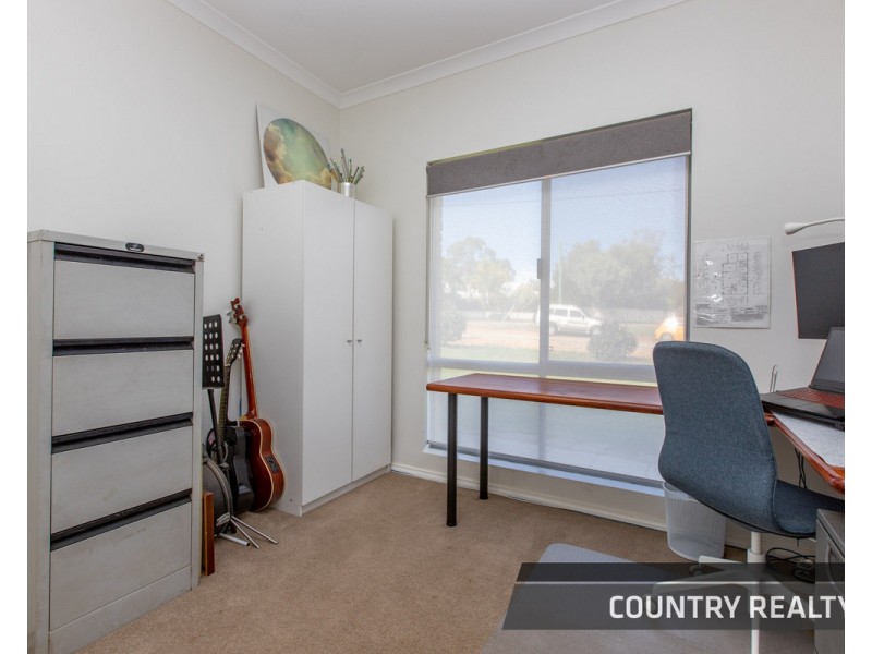 61 Cowan Road, York WA 6302