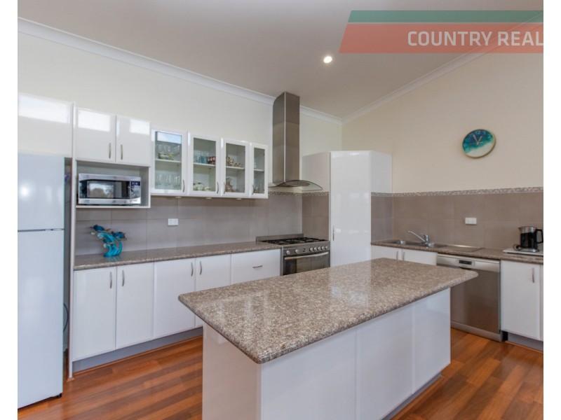27A Fraser Street, York WA 6302