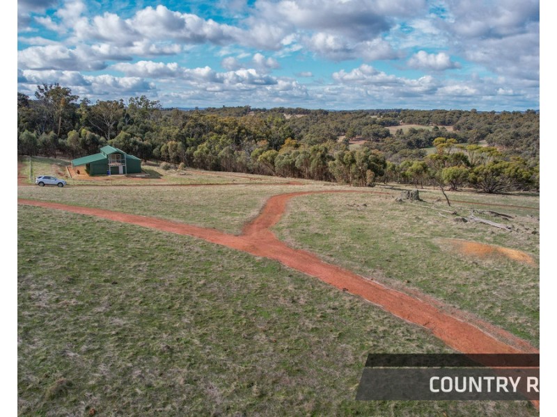 6 Markey Road, Toodyay WA 6566