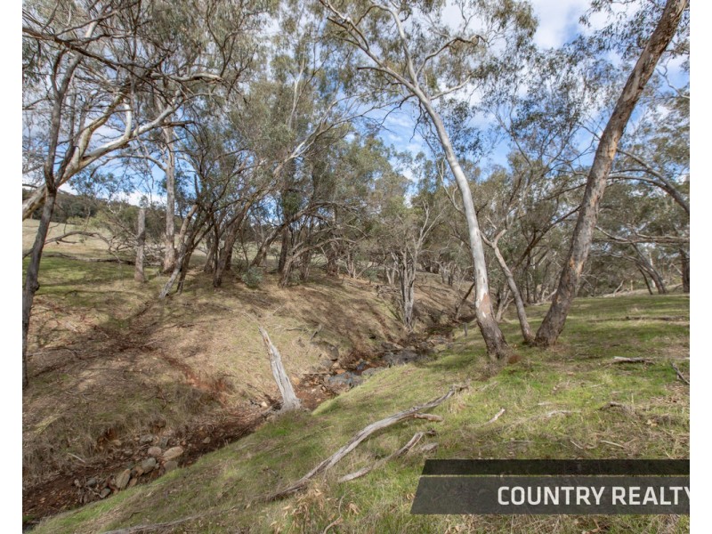 6 Markey Road, Toodyay WA 6566