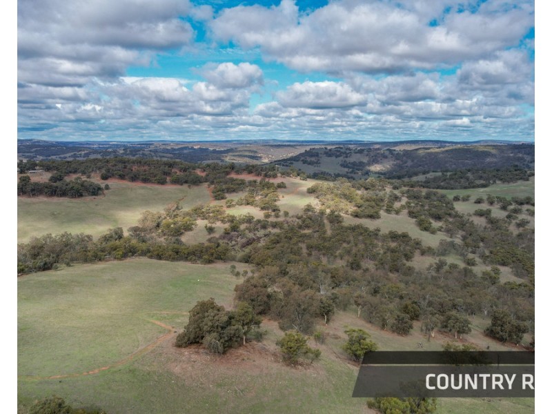 6 Markey Road, Toodyay WA 6566