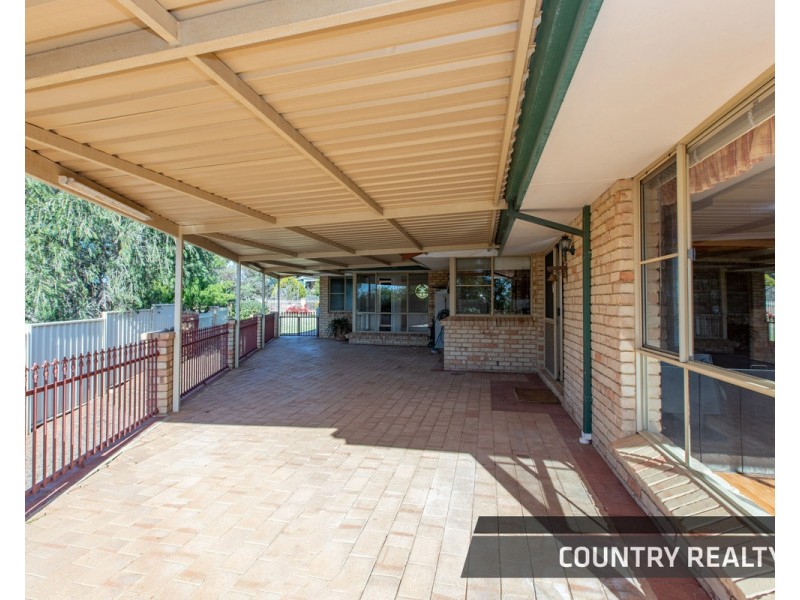 20 Hammond Place, Northam WA 6401