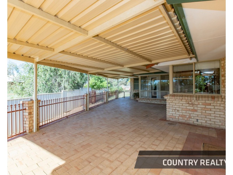 20 Hammond Place, Northam WA 6401