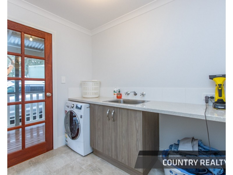 181 Bodeguero Way, Wundowie WA 6560