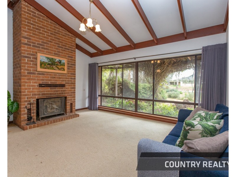 175 Bland Road, York WA 6302