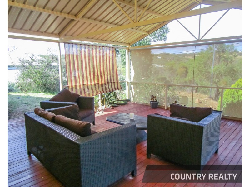 22 Wilson Street, Toodyay WA 6566