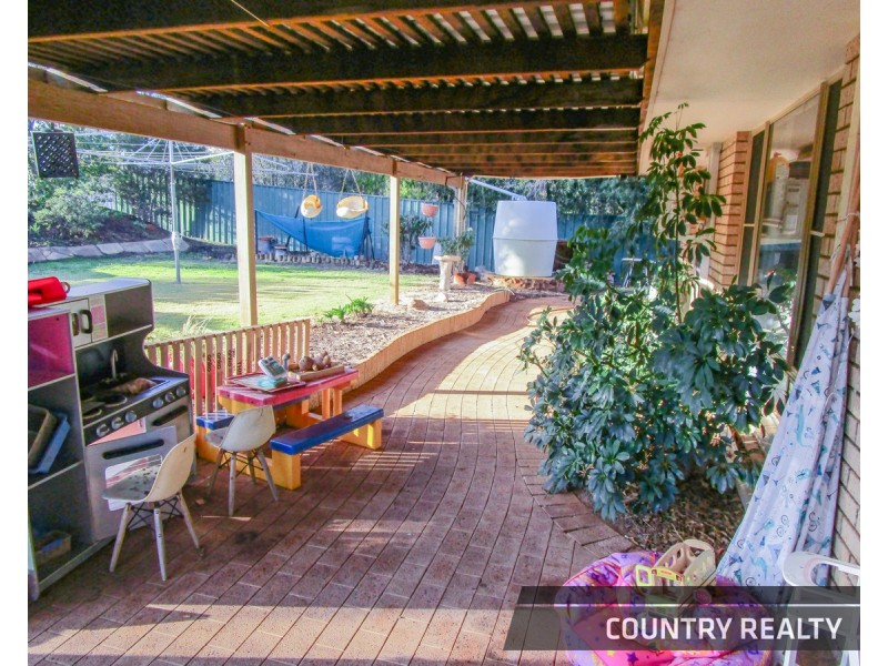 22 Wilson Street, Toodyay WA 6566