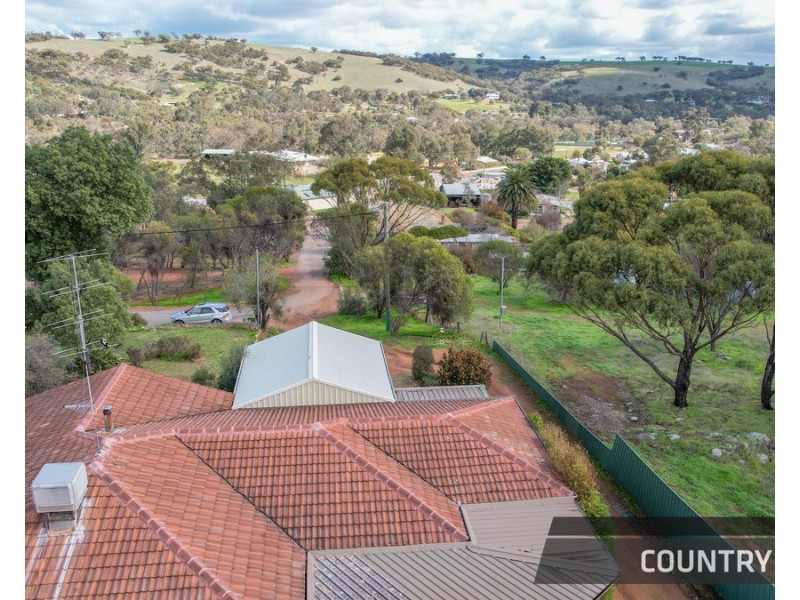 22 Wilson Street, Toodyay WA 6566