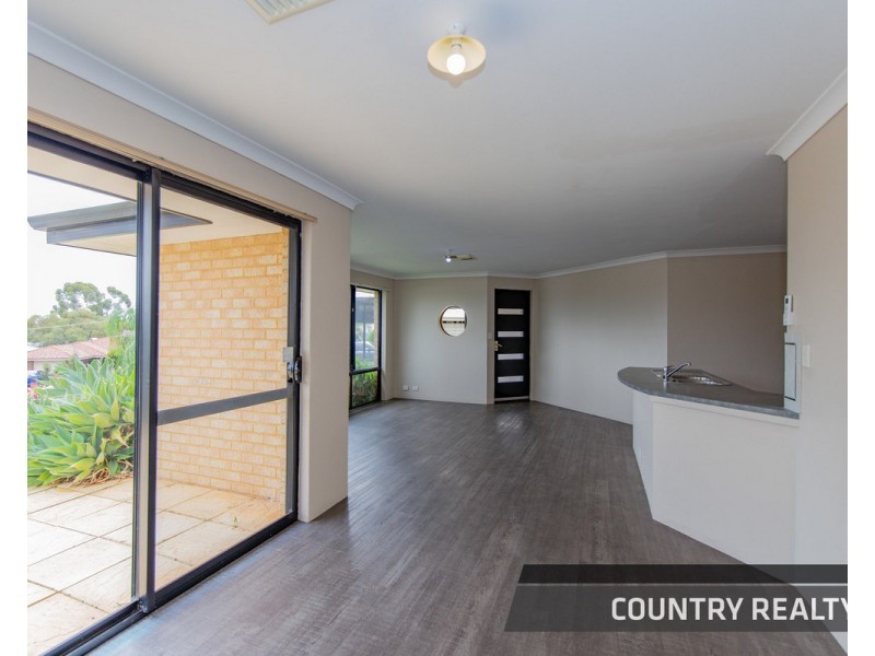 8 Freind Place, Northam WA 6401