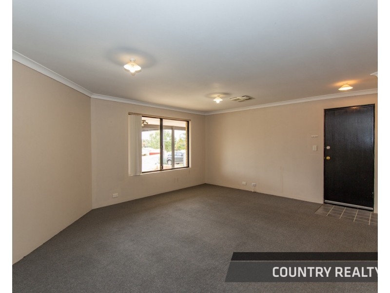 8 Freind Place, Northam WA 6401