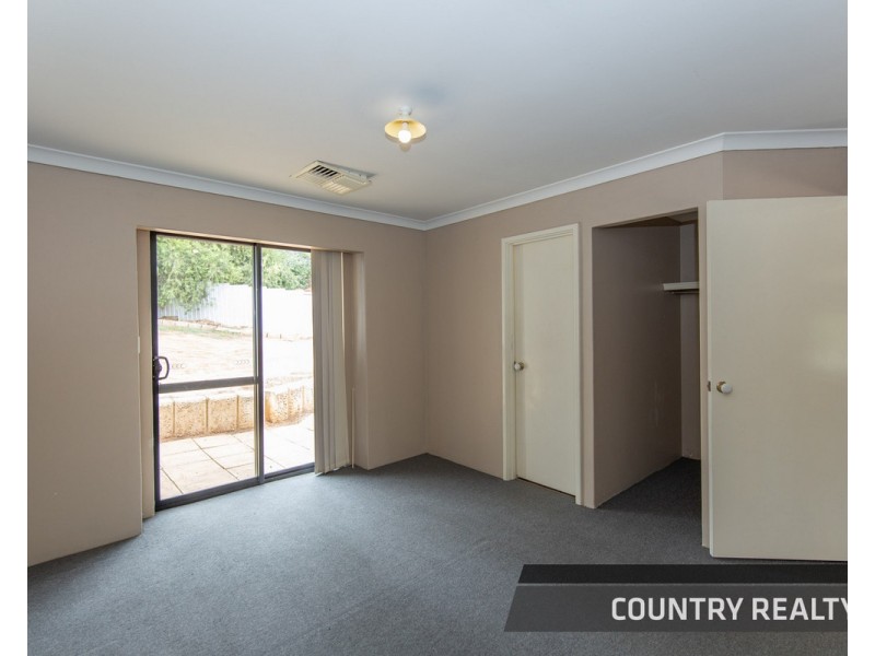 8 Freind Place, Northam WA 6401