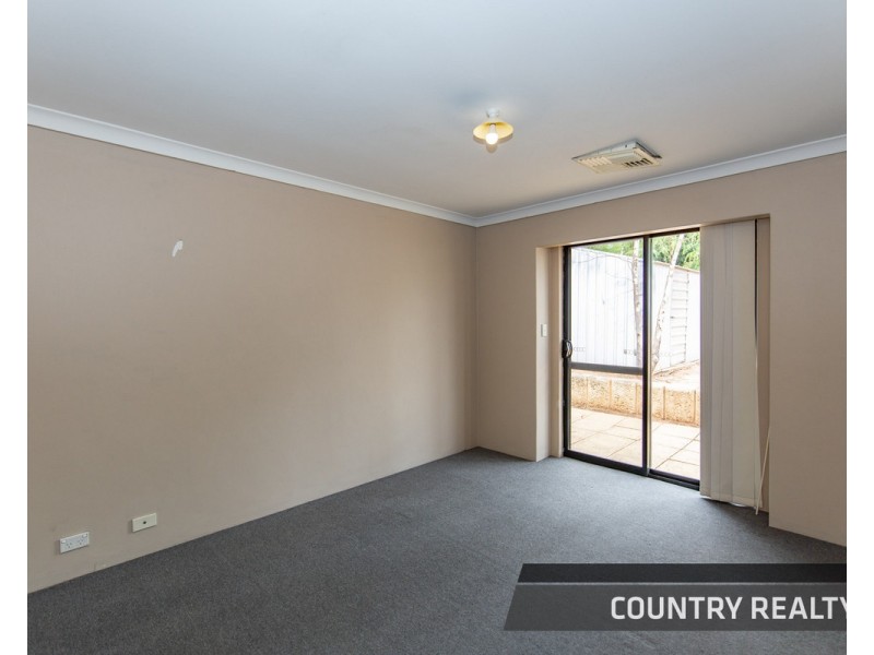 8 Freind Place, Northam WA 6401