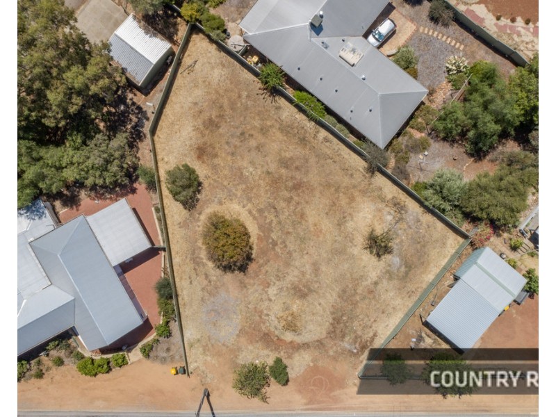 3 Bouverie Road, York WA 6302