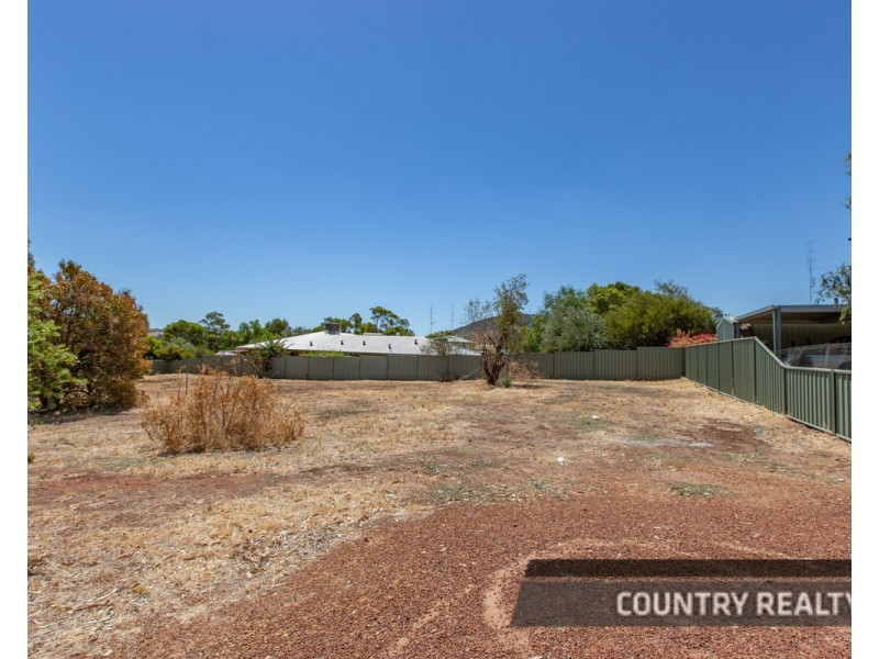 3 Bouverie Road, York WA 6302